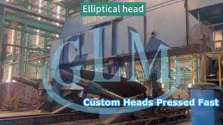 Głowice eliptyczne są prasowane przy użyciu prasy bębnowej.